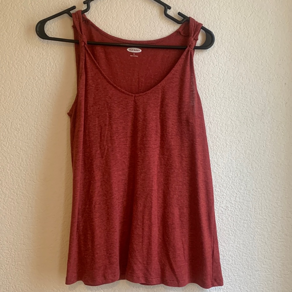 Old navy red tank top medium